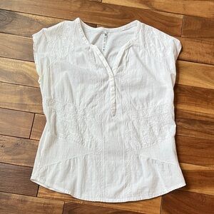 Kuhl white top